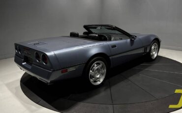 Chevrolet-Corvette-1990-8