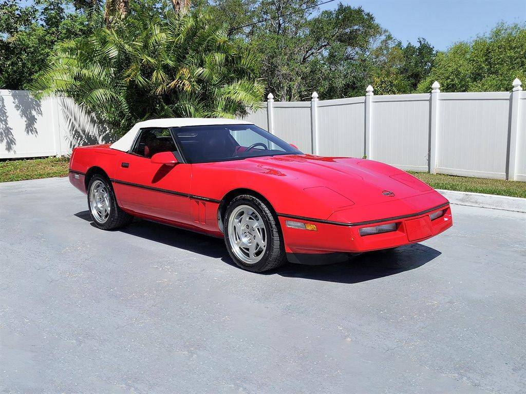 Chevrolet-Corvette-1990-9