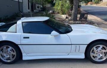 Chevrolet-Corvette-1990-9