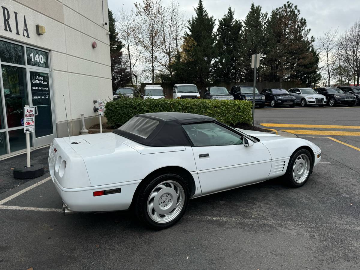 Chevrolet-Corvette-1991-1