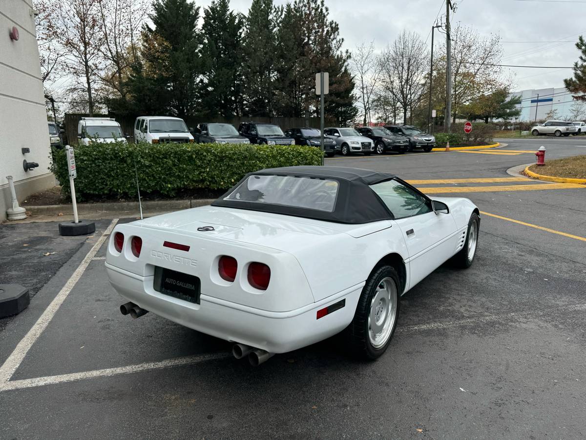 Chevrolet-Corvette-1991-1