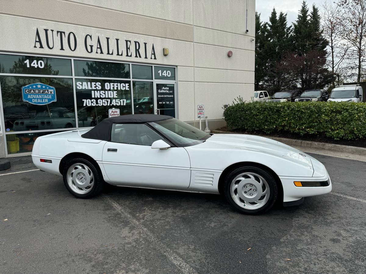 Chevrolet-Corvette-1991-21