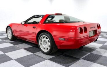 Chevrolet-Corvette-1991-22