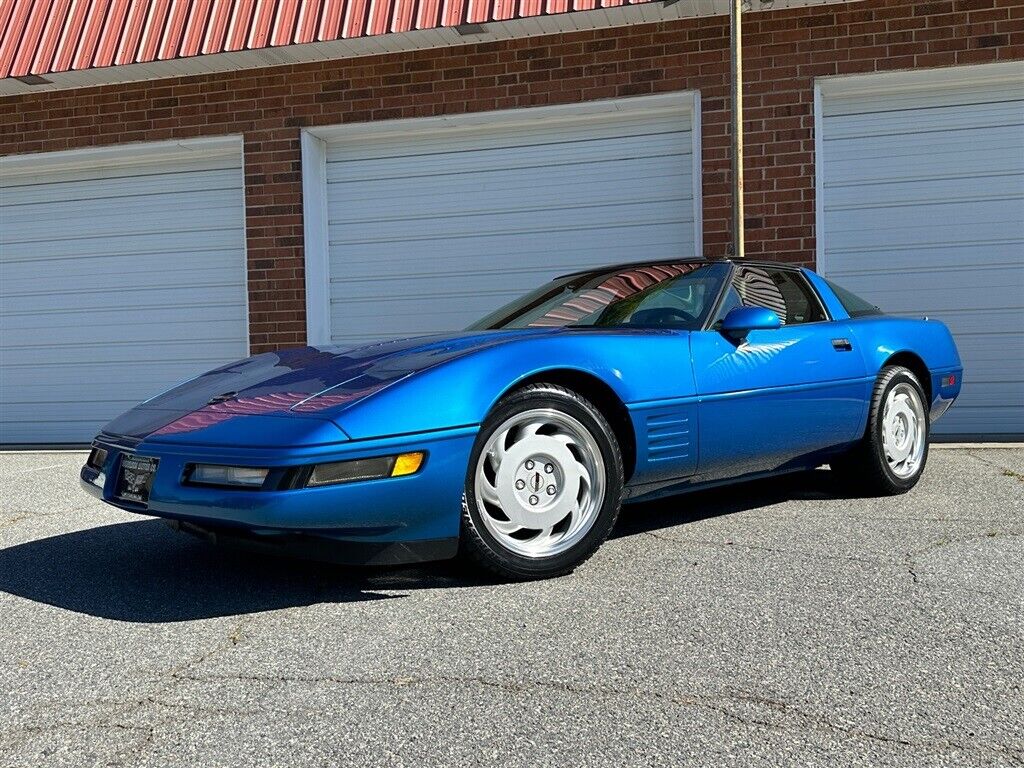 Chevrolet-Corvette-1992-1