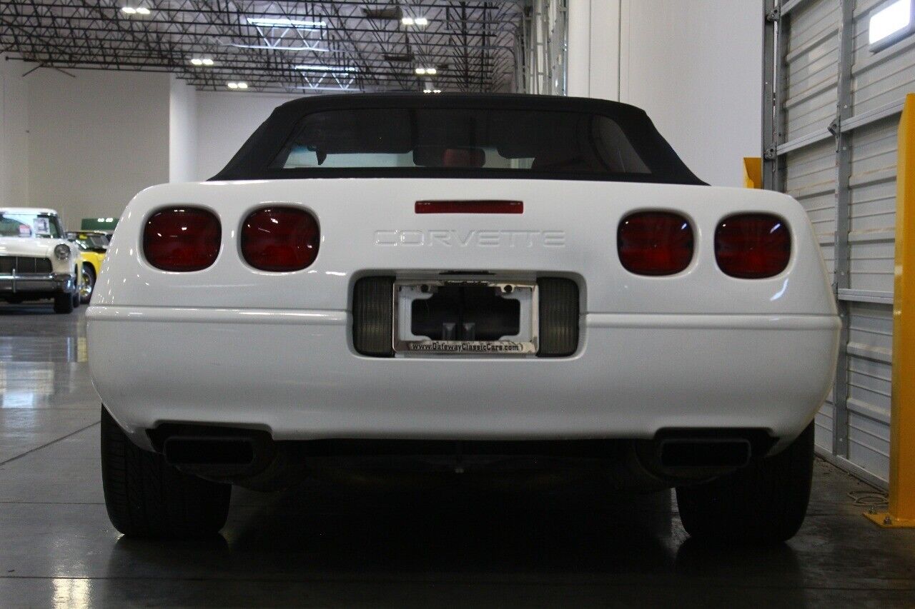 Chevrolet-Corvette-1992-11