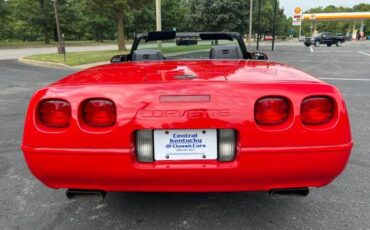 Chevrolet-Corvette-1992-12