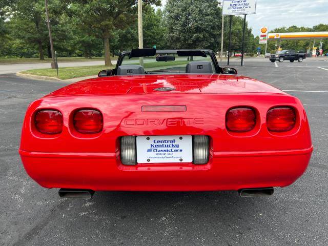 Chevrolet-Corvette-1992-12