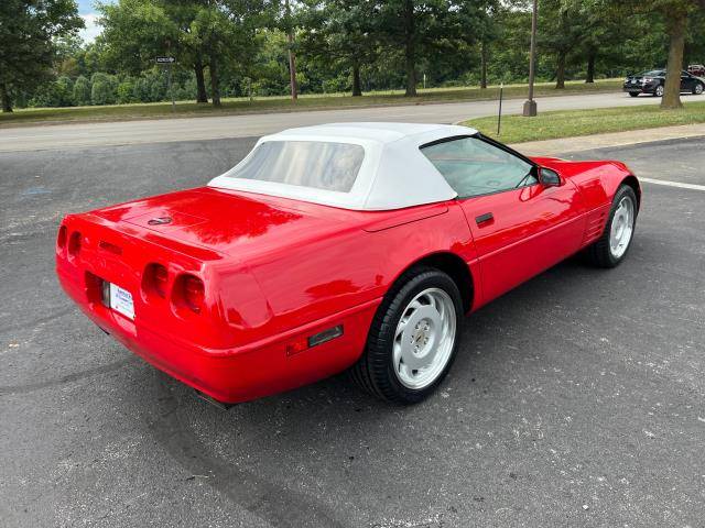 Chevrolet-Corvette-1992-13