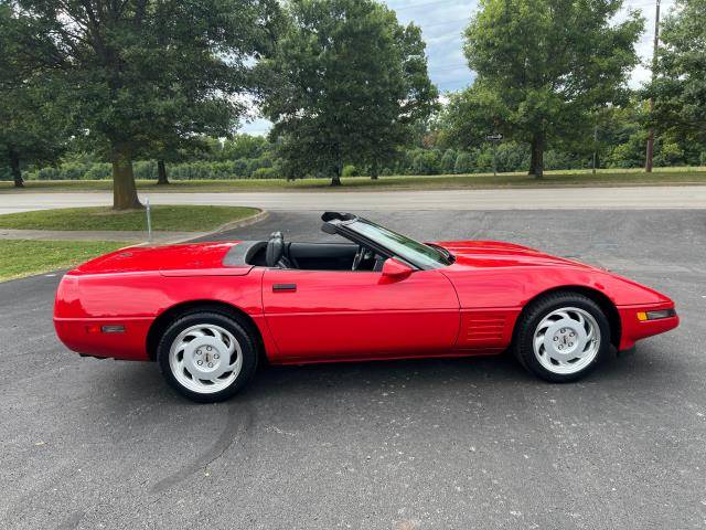 Chevrolet-Corvette-1992-16