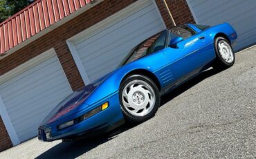 Chevrolet-Corvette-1992-3