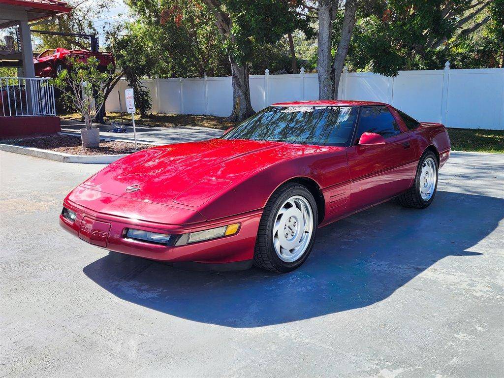 Chevrolet-Corvette-1992-3