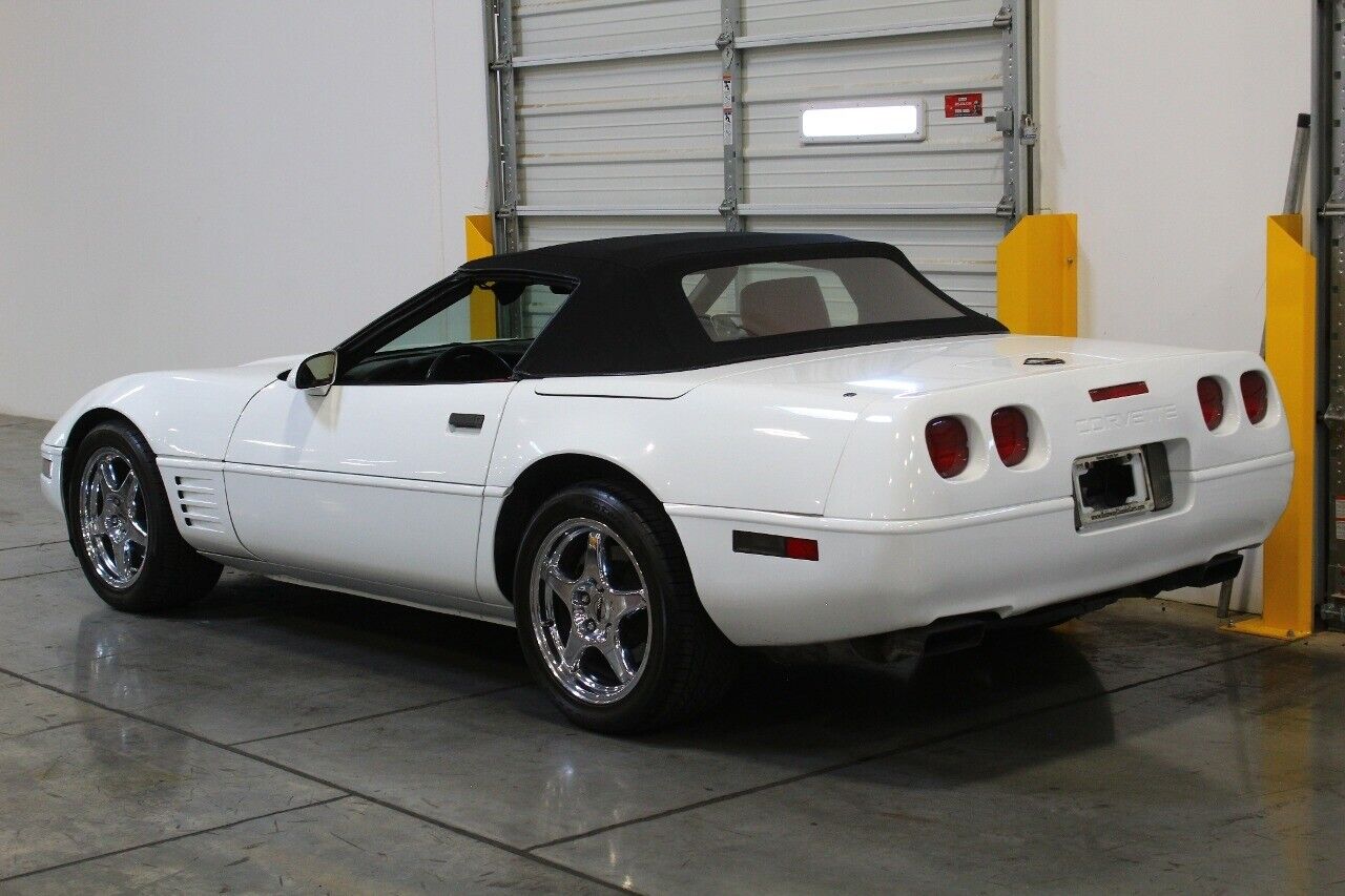 Chevrolet-Corvette-1992-6