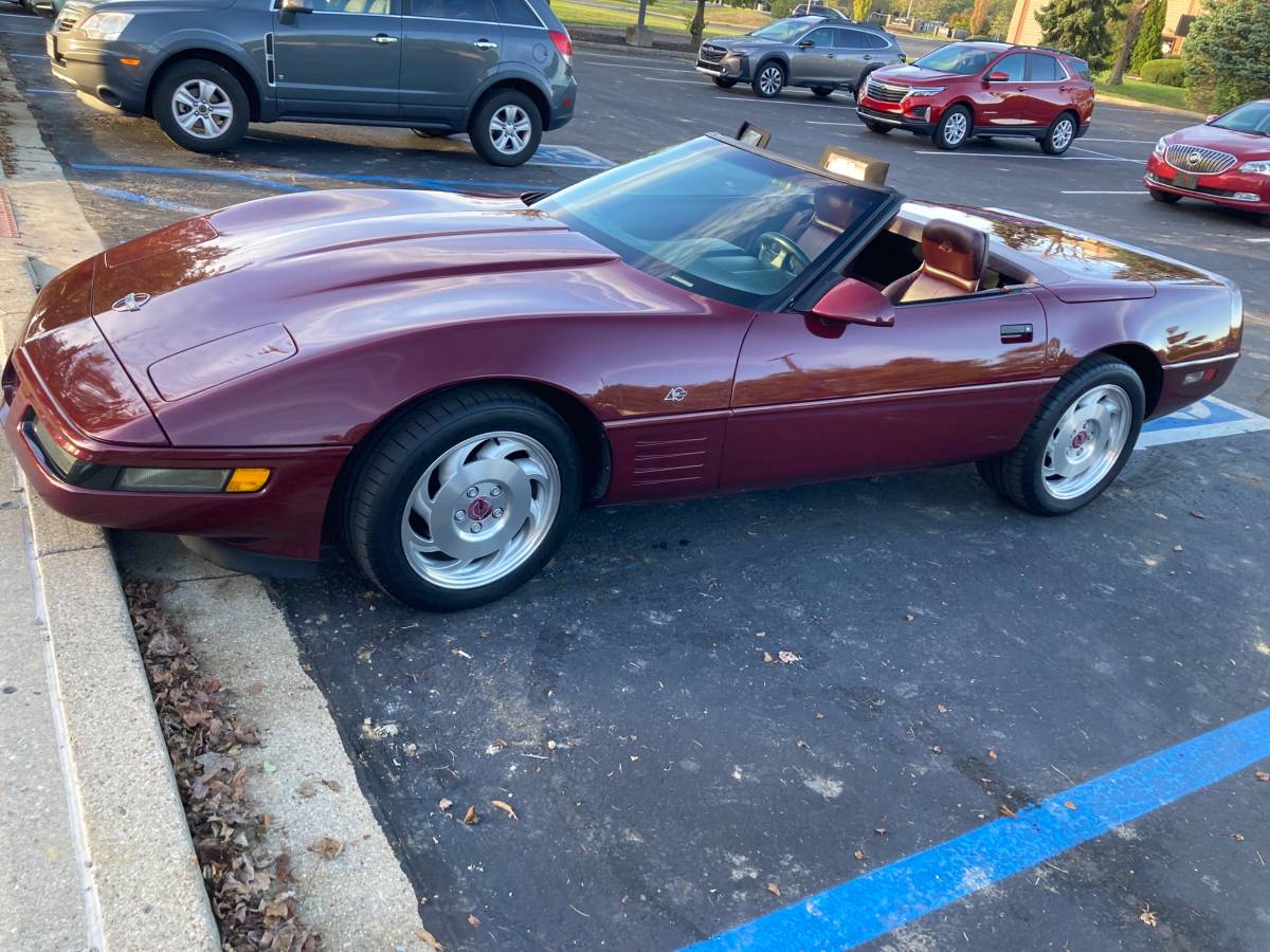 Chevrolet-Corvette-1993-1