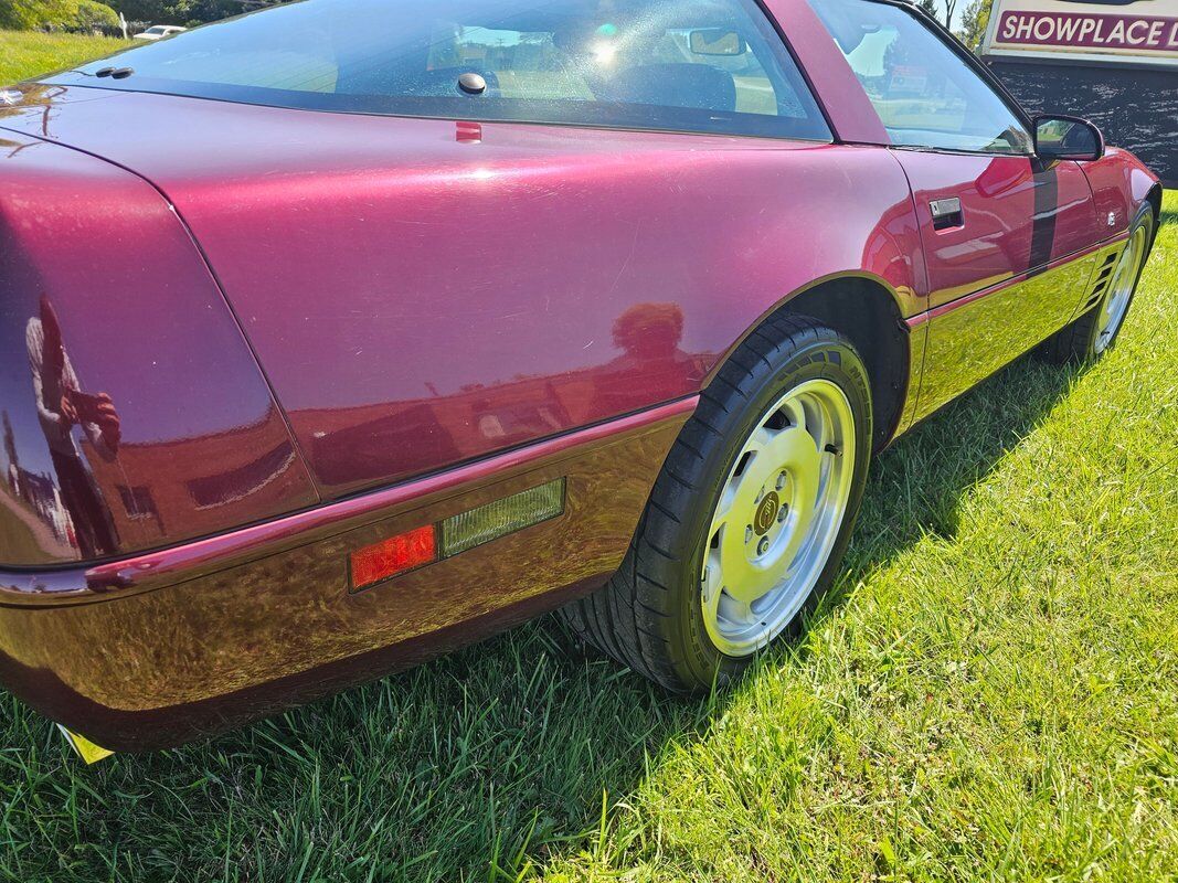 Chevrolet-Corvette-1993-10