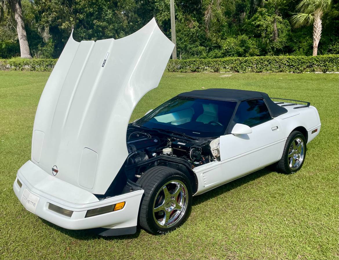 Chevrolet-Corvette-1993-15