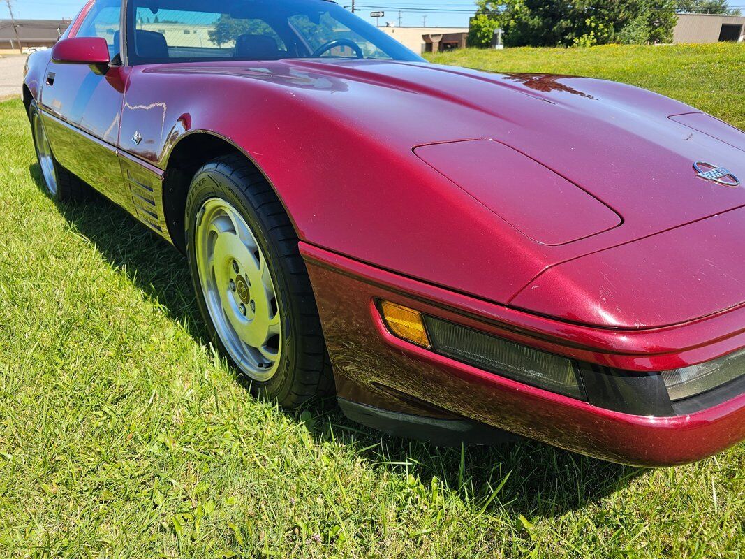 Chevrolet-Corvette-1993-2