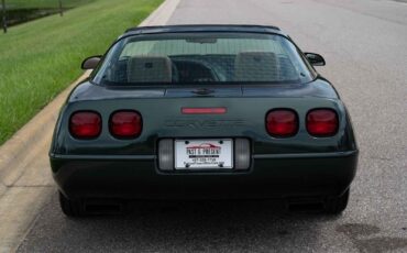 Chevrolet-Corvette-1993-4