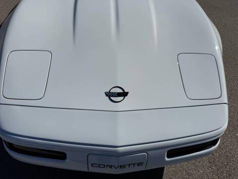 Chevrolet-Corvette-1994-23