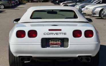 Chevrolet-Corvette-1994-7