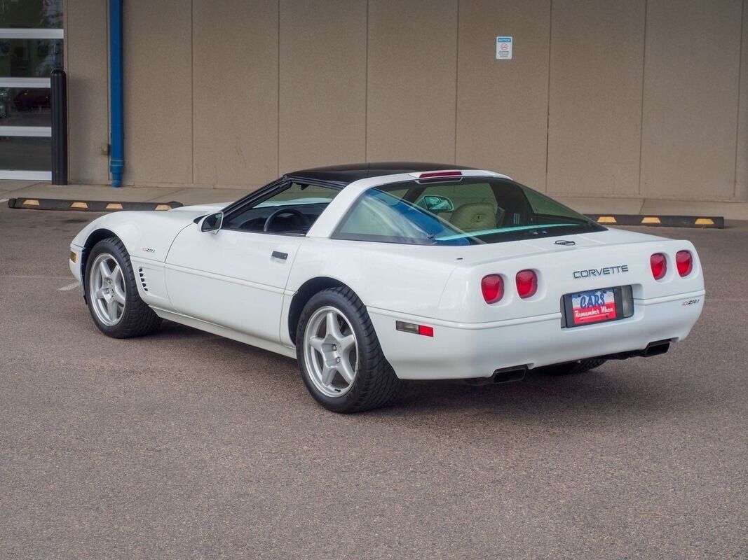 Chevrolet-Corvette-1995-1