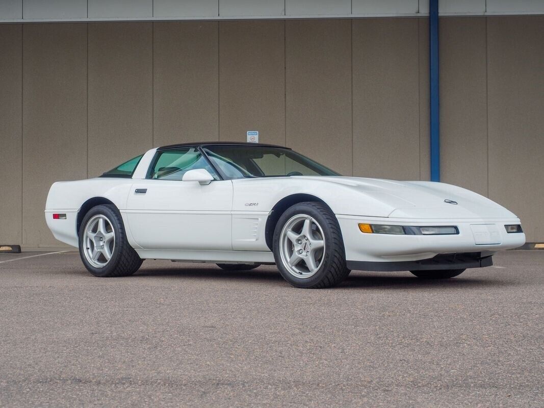 Chevrolet-Corvette-1995-5