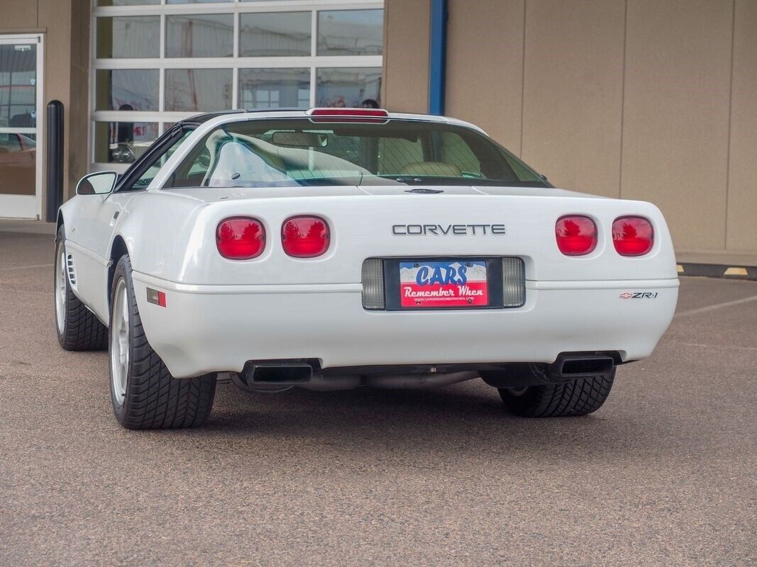 Chevrolet-Corvette-1995-8