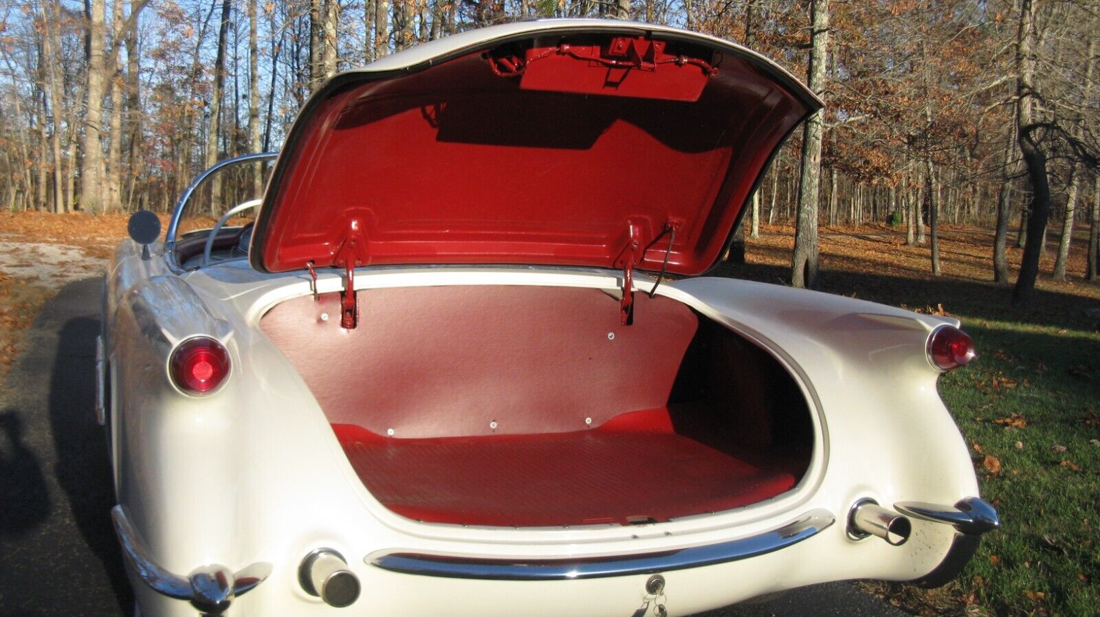 Chevrolet-Corvette-Cabriolet-1954-15