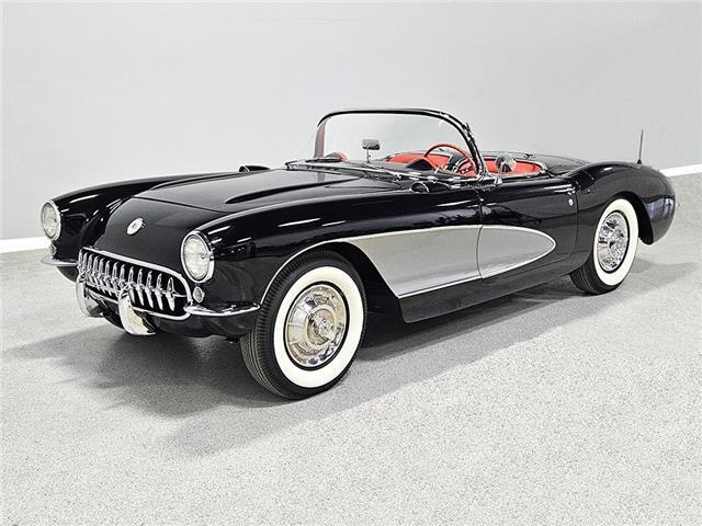 Chevrolet-Corvette-Cabriolet-1956-2