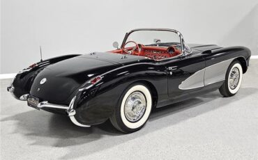 Chevrolet-Corvette-Cabriolet-1956-4