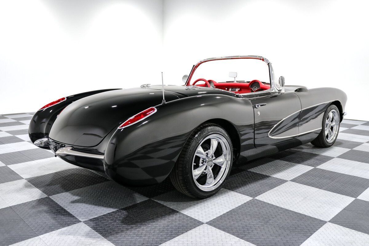 Chevrolet-Corvette-Cabriolet-1956-9