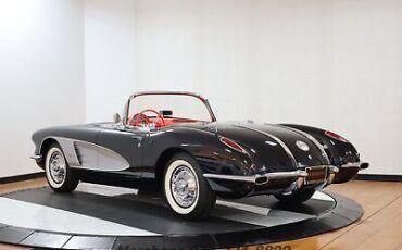 Chevrolet-Corvette-Cabriolet-1958-4