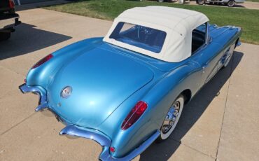 Chevrolet-Corvette-Cabriolet-1959-14