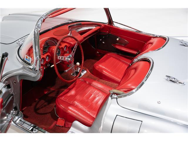 Chevrolet-Corvette-Cabriolet-1959-17