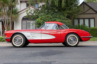 Chevrolet-Corvette-Cabriolet-1959-2