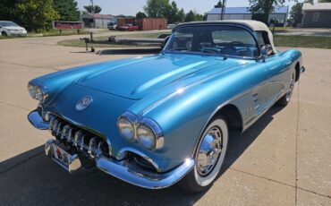 Chevrolet-Corvette-Cabriolet-1959-2