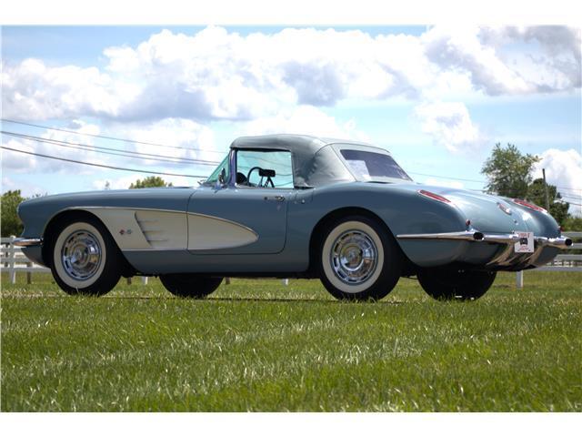 Chevrolet-Corvette-Cabriolet-1959-27