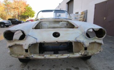 Chevrolet-Corvette-Cabriolet-1959-3