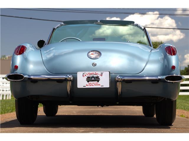 Chevrolet-Corvette-Cabriolet-1959-32