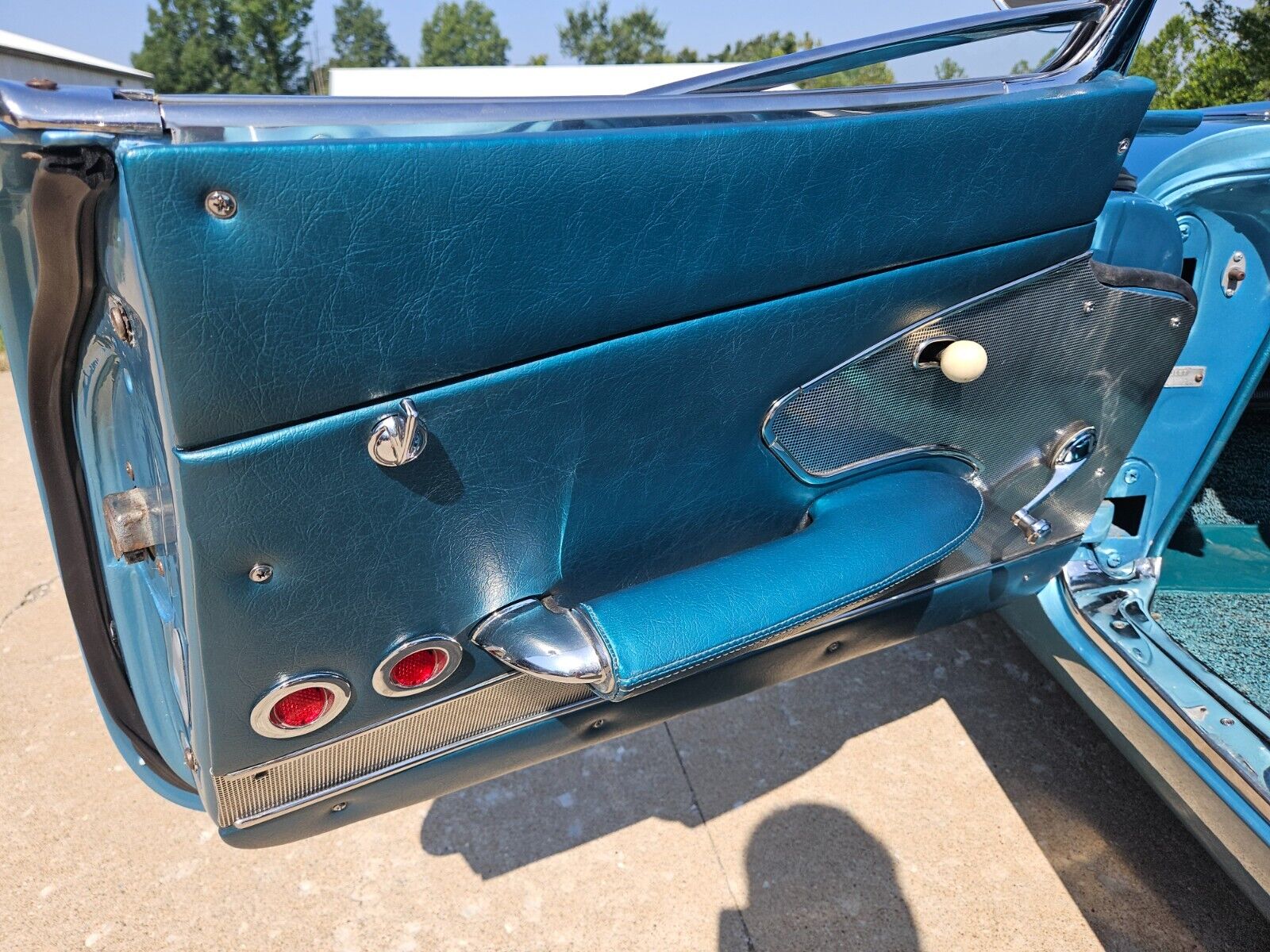 Chevrolet-Corvette-Cabriolet-1959-34