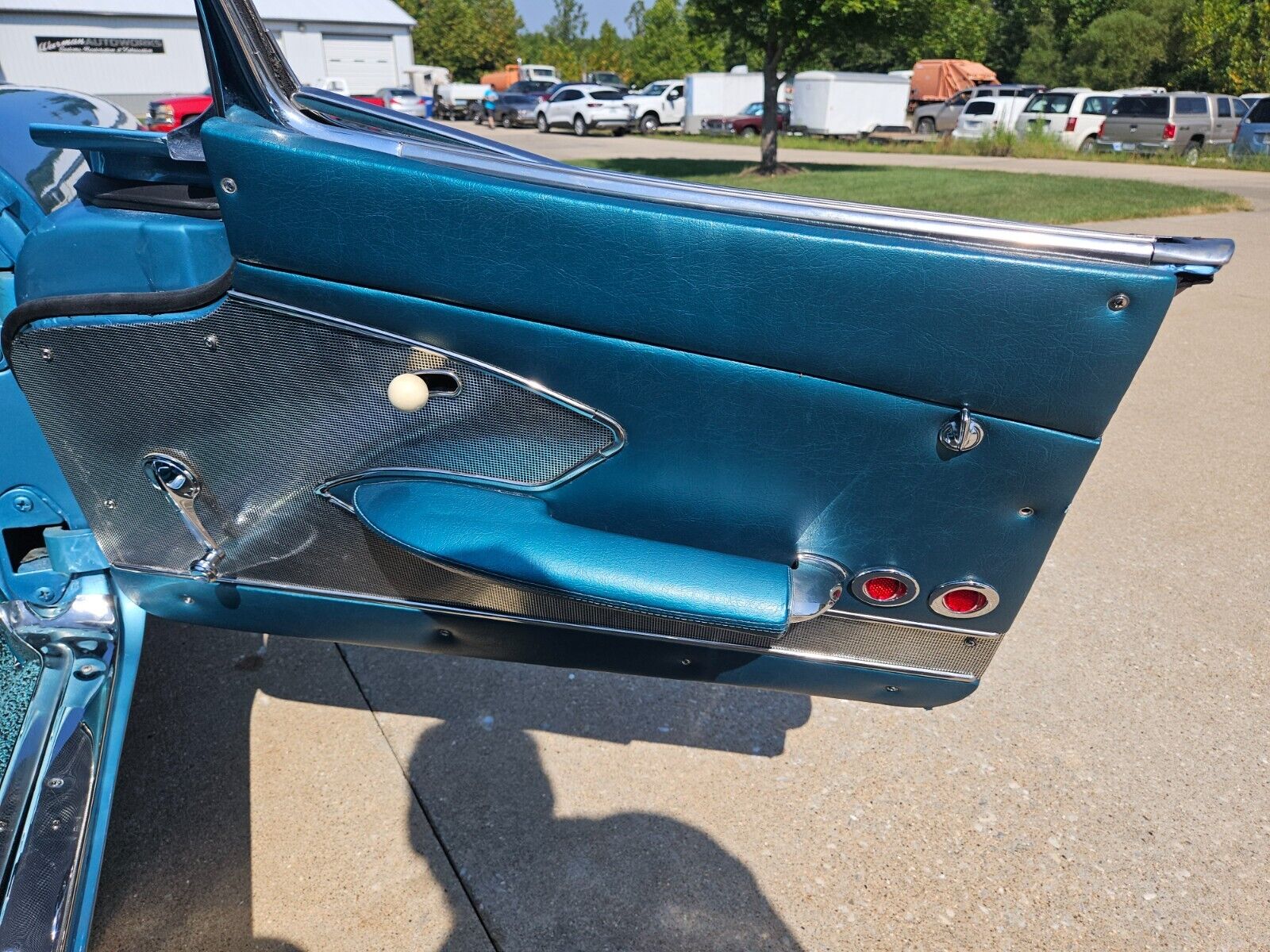 Chevrolet-Corvette-Cabriolet-1959-38