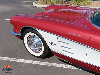 Chevrolet-Corvette-Cabriolet-1961-10