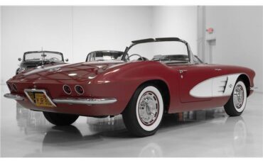 Chevrolet-Corvette-Cabriolet-1961-13