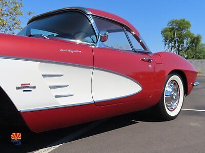 Chevrolet-Corvette-Cabriolet-1961-20