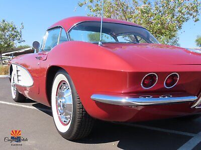 Chevrolet-Corvette-Cabriolet-1961-30