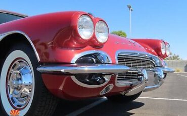 Chevrolet-Corvette-Cabriolet-1961-36