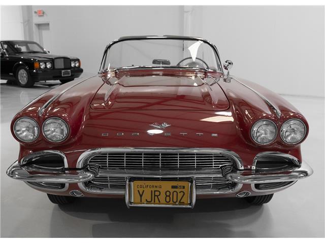 Chevrolet-Corvette-Cabriolet-1961-4