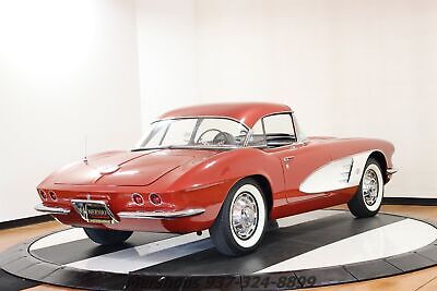 Chevrolet-Corvette-Cabriolet-1961-4