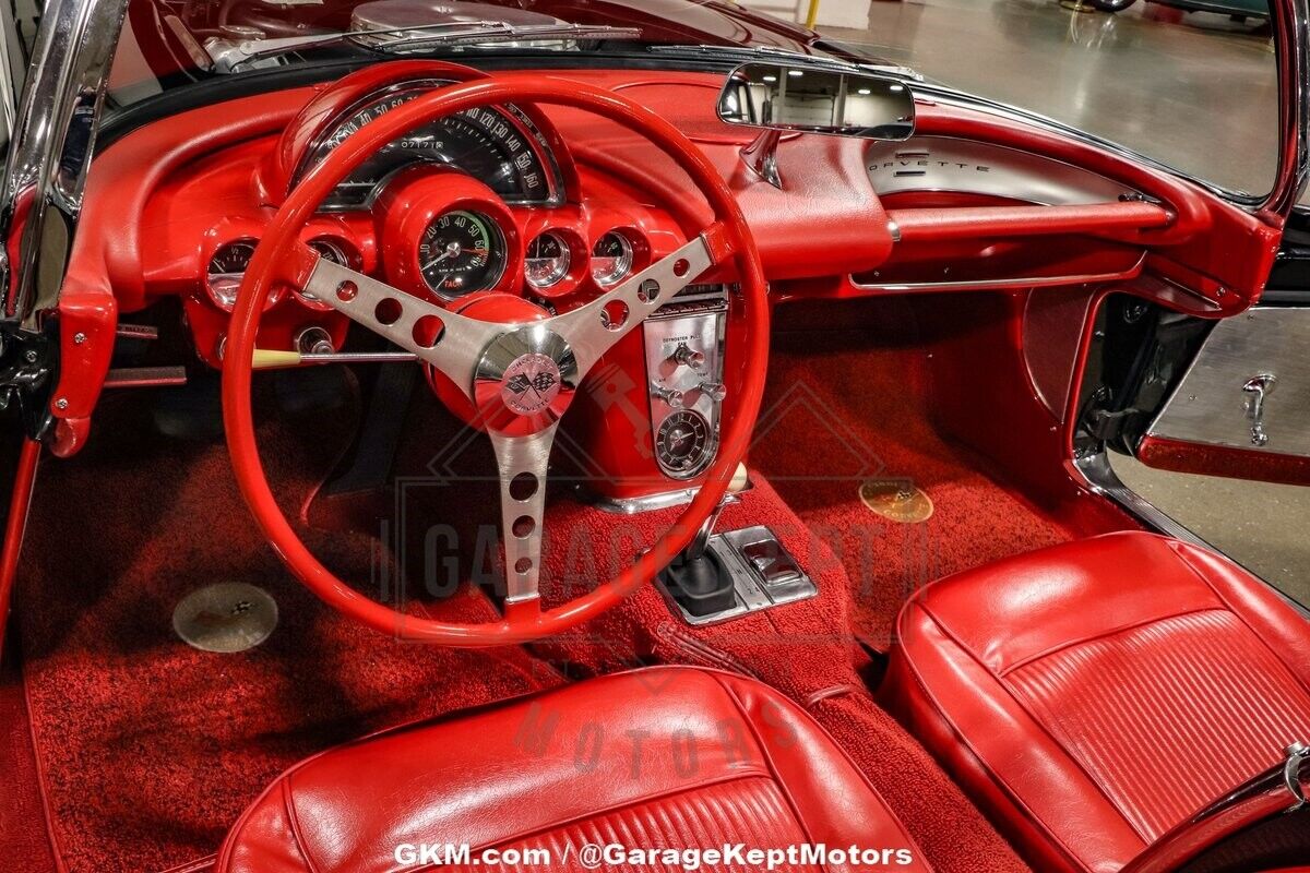 Chevrolet-Corvette-Cabriolet-1961-5