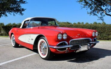 Chevrolet-Corvette-Cabriolet-1961-5