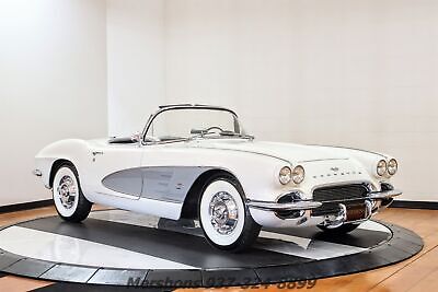 Chevrolet-Corvette-Cabriolet-1961-5